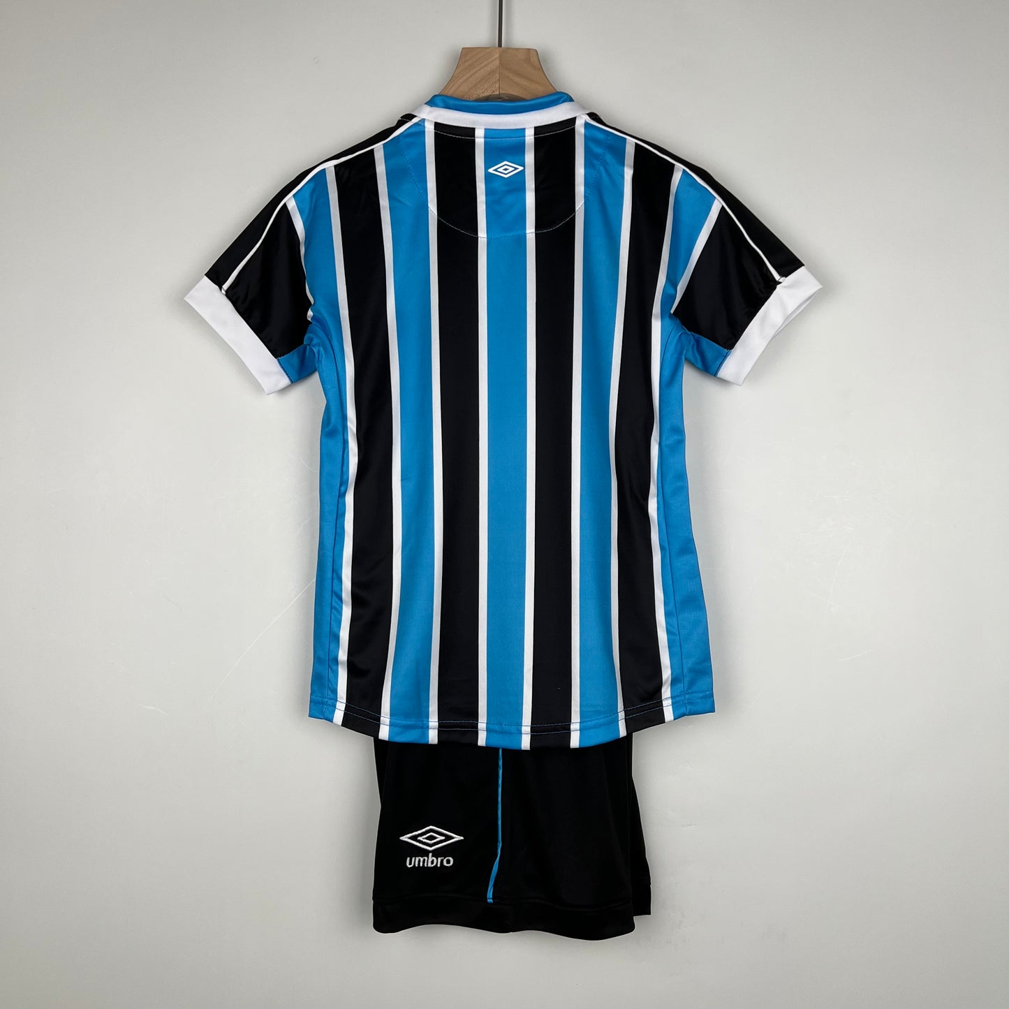 Conjunto kids Gremio